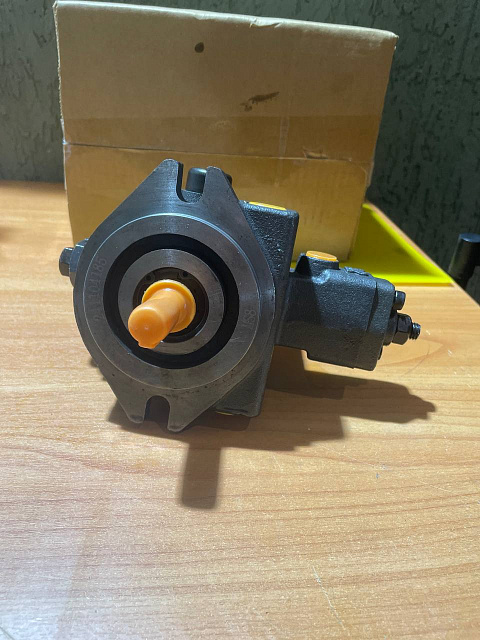 Насос пластинчатый VP1 15-55